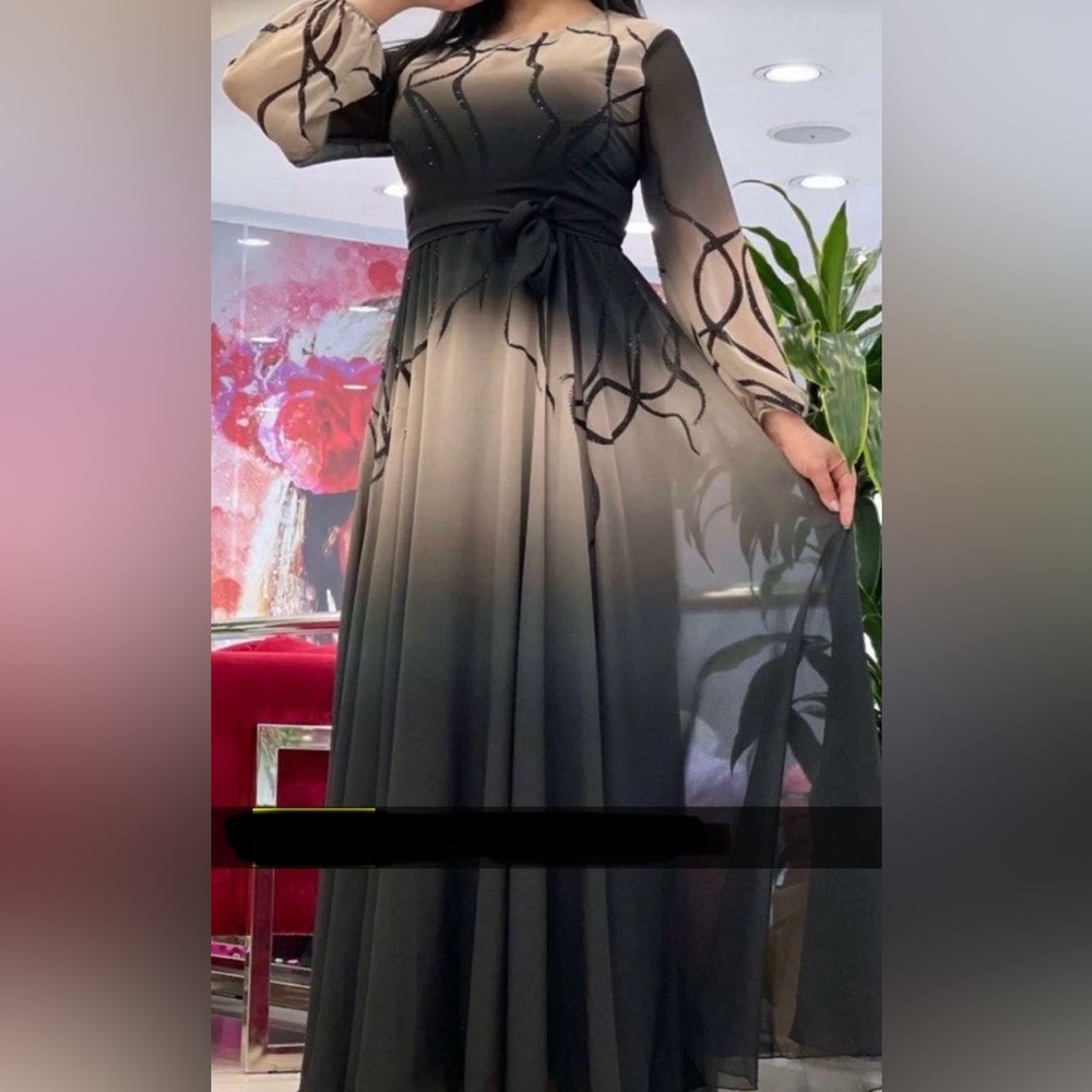 Gray/Black Dress